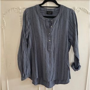 B.L.E.U. Linen blend tunic